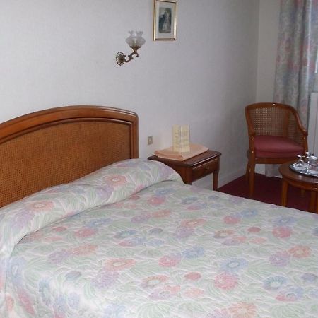 Hotel Aiglon Menton Rom bilde