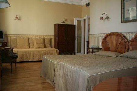 Hotel Aiglon Menton Rom bilde