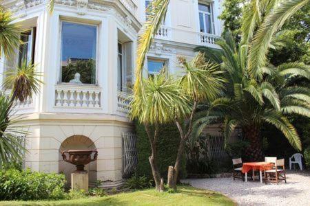 Hotel Aiglon Menton Eksteriør bilde